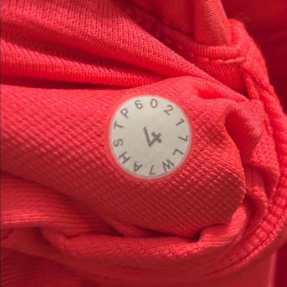 Lululemon Hotty Hot Low Rise Lined Shorts - Picture 8 of 9